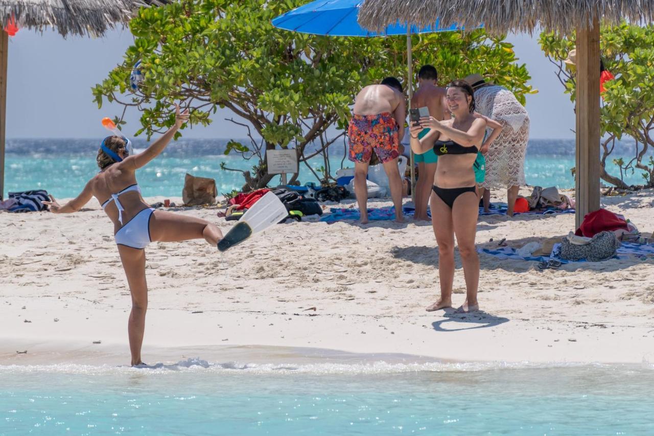 Ukulhas Beach Inn Luaran gambar