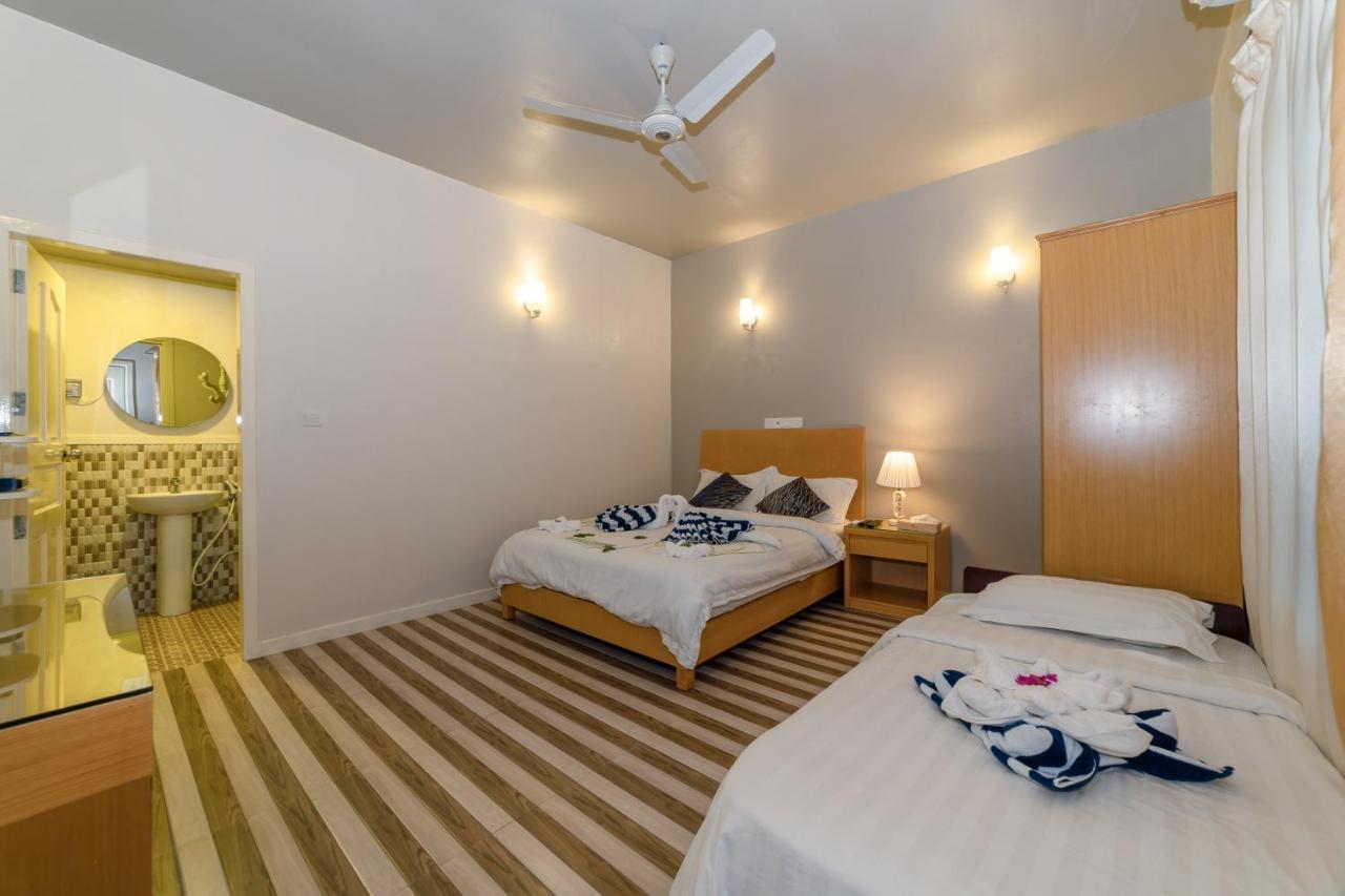 Ukulhas Beach Inn Luaran gambar